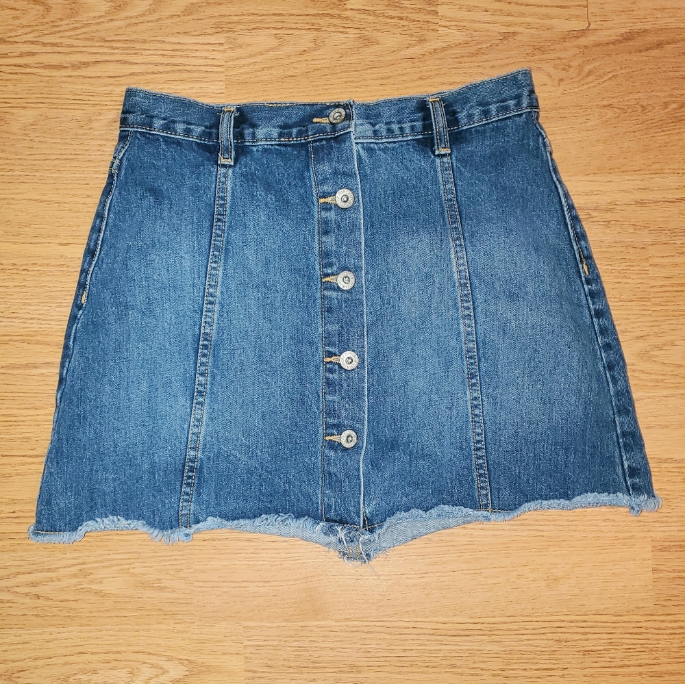 Forever 21 Denim Mini Skirt. 27" Waist